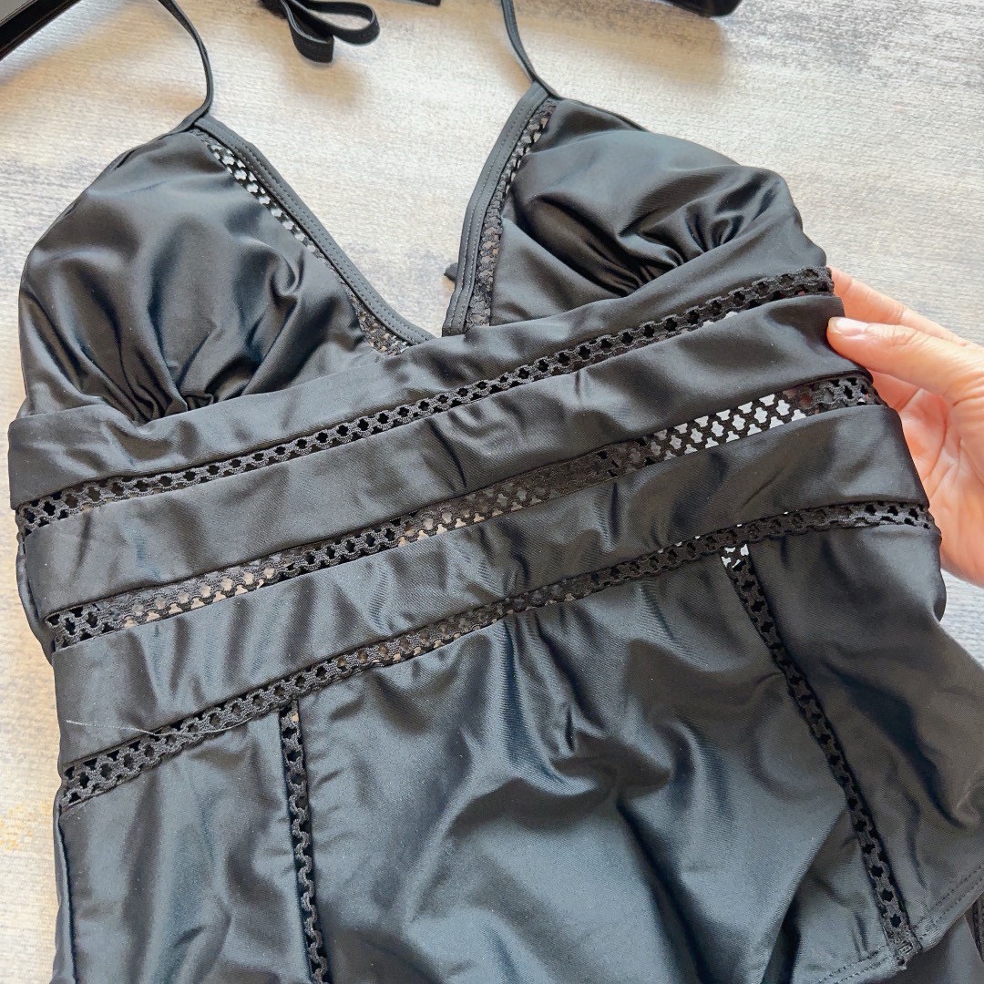 Bagsaaa Ch**el Tied One Piece Black 