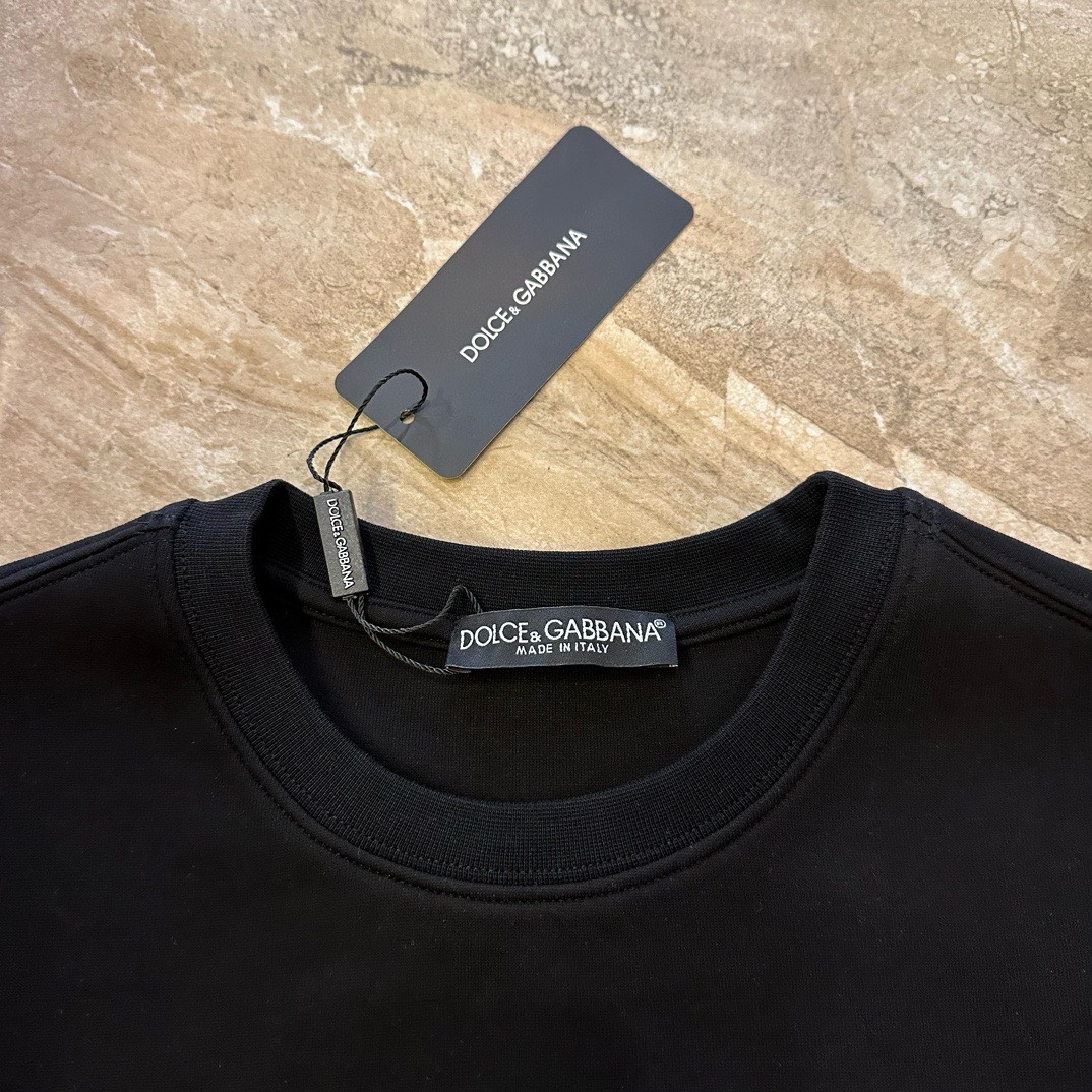 Bagsaaa DOLCE & GABBANA Cotton crew-neck black sweatshirt