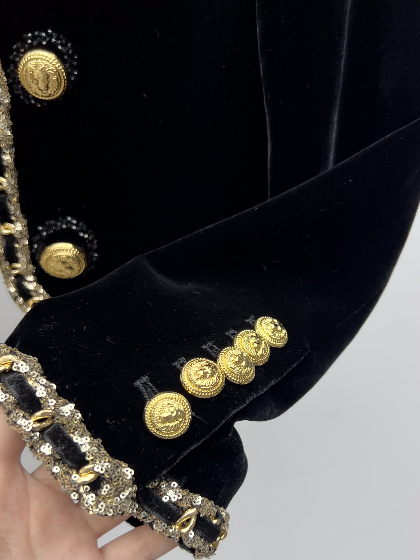 BAGSAAA BALMAIN SEQUINS EMBROIDERED JACKET