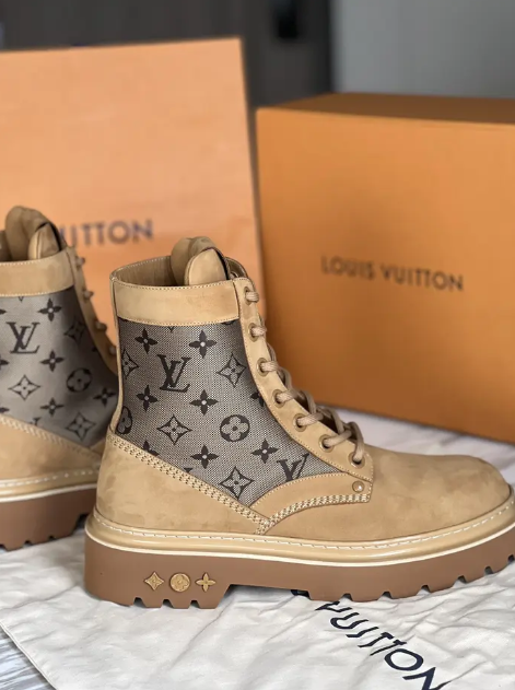 Bagsaaa L0vis Vvtt0n Ranger Ankle Boot Beige 