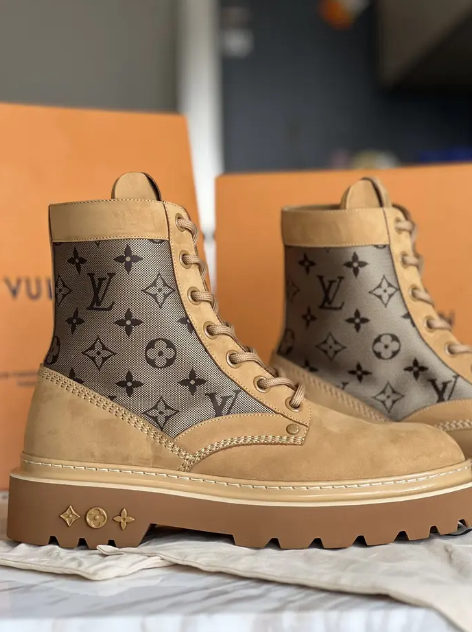 Bagsaaa L0vis Vvtt0n Ranger Ankle Boot Beige 