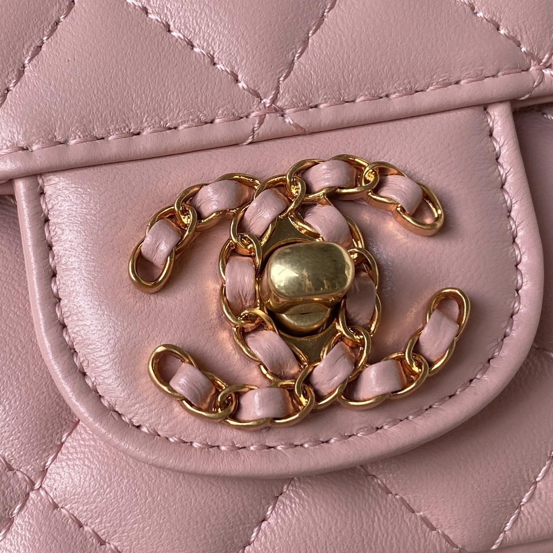 Bagsaaa Ch**el Top Handle 24C Flap Bag in Pink Lambskin - 21cm