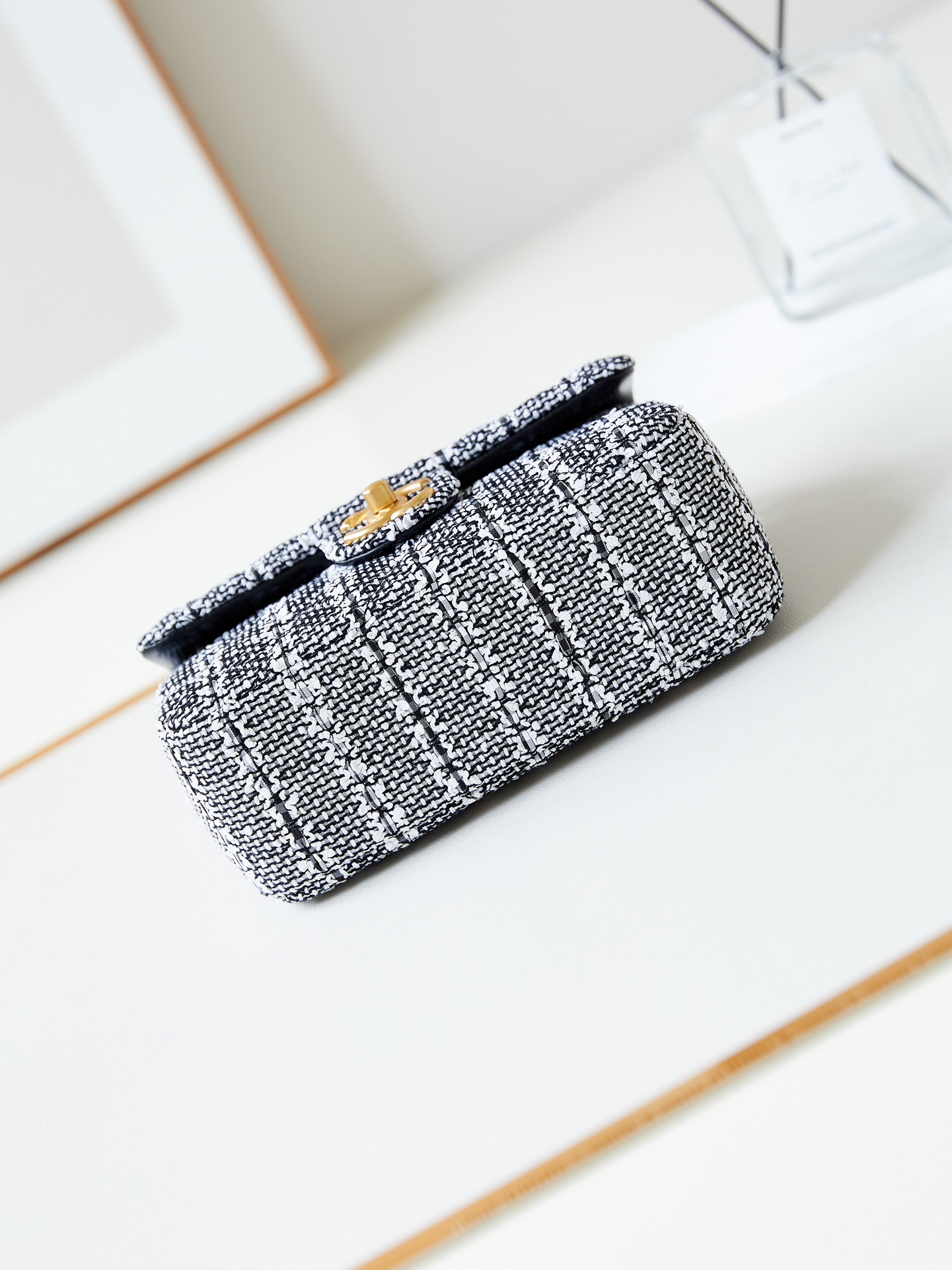 Bagsaaa Ch**el Mini Flap Bag AS4384 Black & White Tweed - 14.5 × 19.5 × 7.5 cm