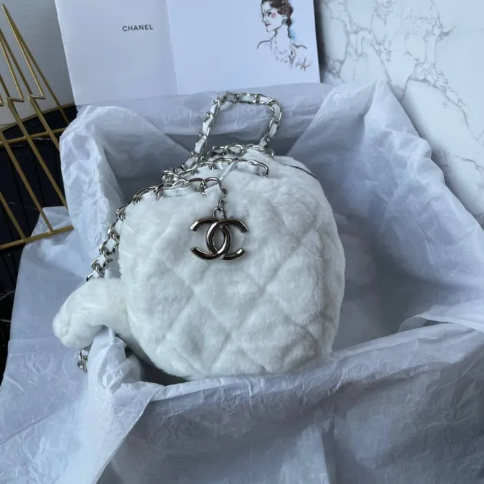 Bagsaaa Ch**el Small Bowling Bag Shearling Lambskin White AS4280 - 10.5 × 25 × 13 cm