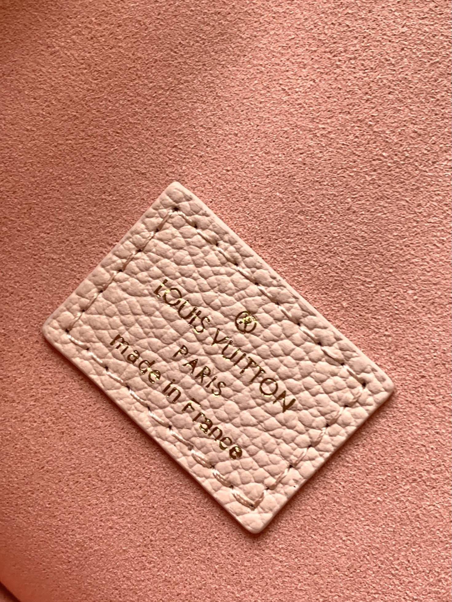 Bagsaaa L0vis Vvtt0n M83566 Nano Diane Bag Opal Pink - 19 x 10.5 x 6 cm