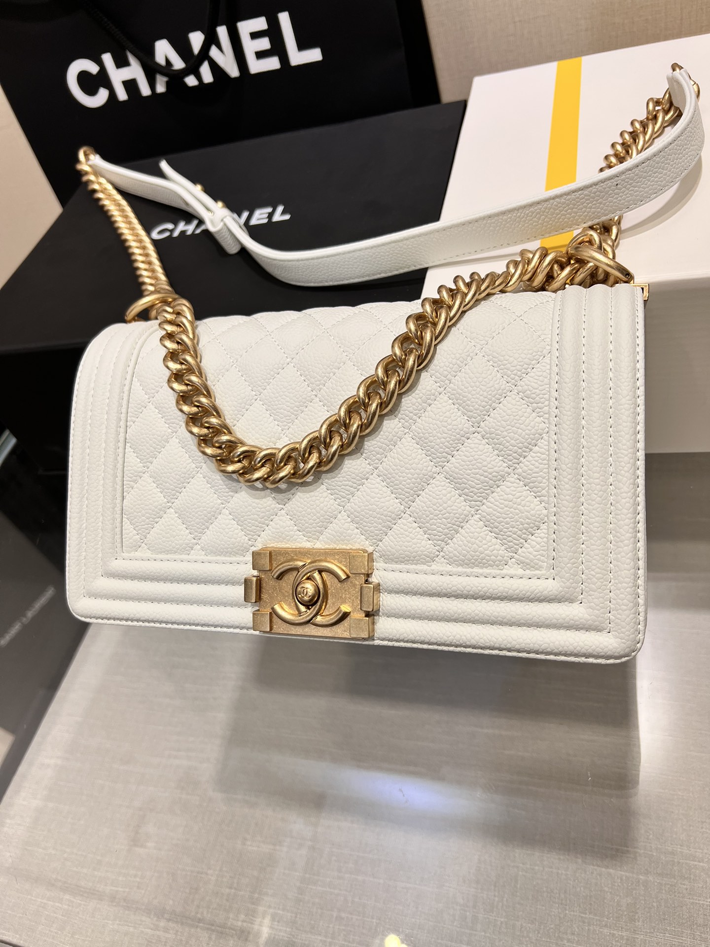 Ch**el Leboy bag Caviar 25cm White