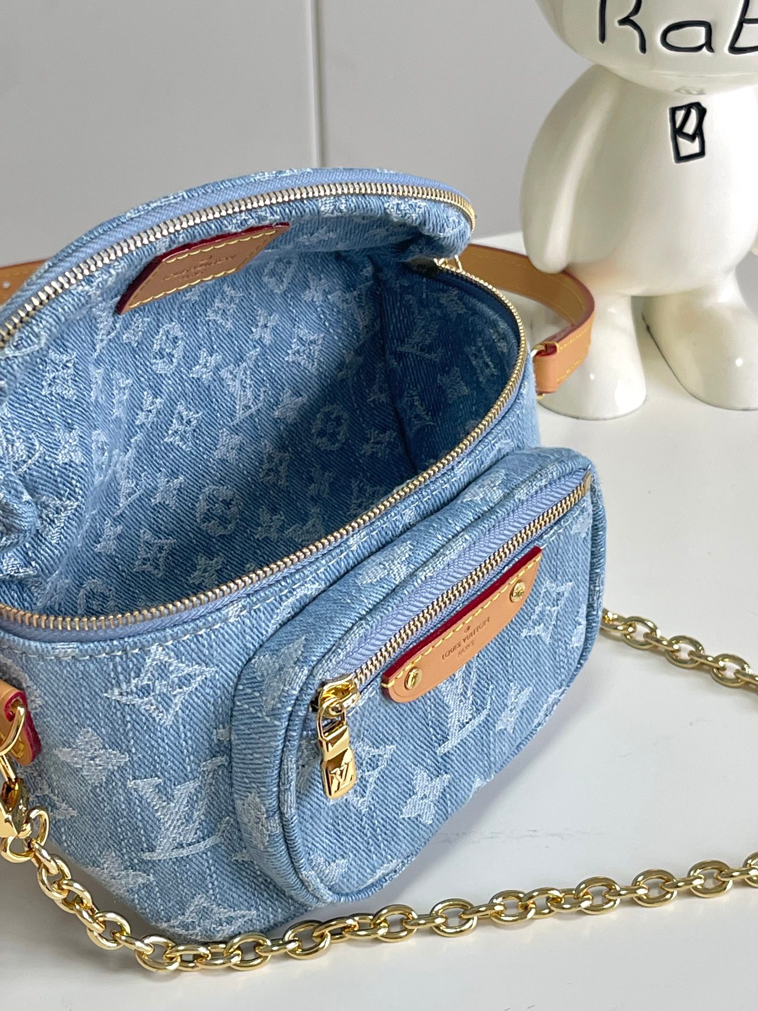 Bagsaaa L0vis Vvtt0n M83353 Mini Bumbag Sky Blue - 17 x 12 x 9.5 cm
