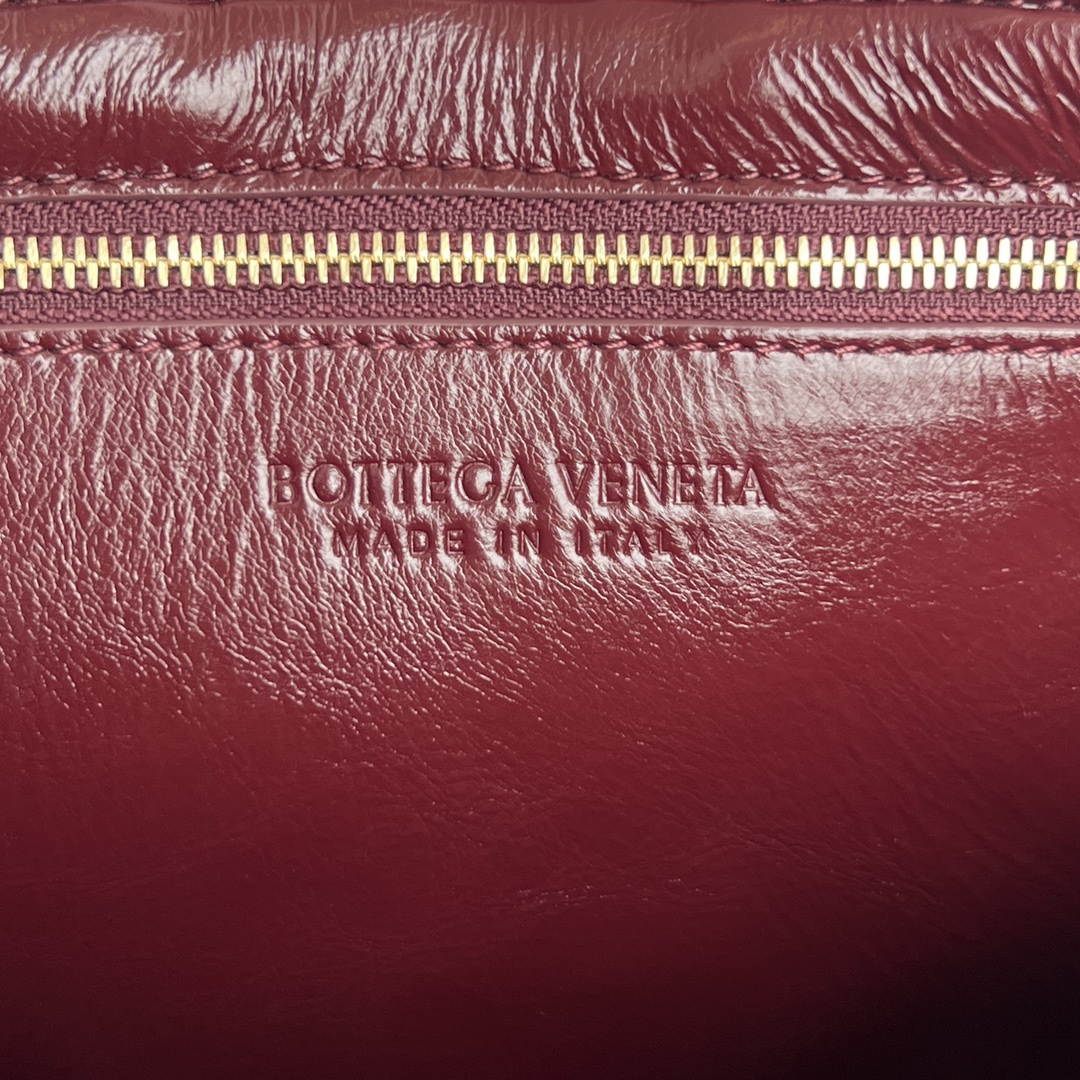 Bagsaaa B0tt*ga Ven*ta Kalimero Città Fresh Dark Red - 25x18x5.5 cm