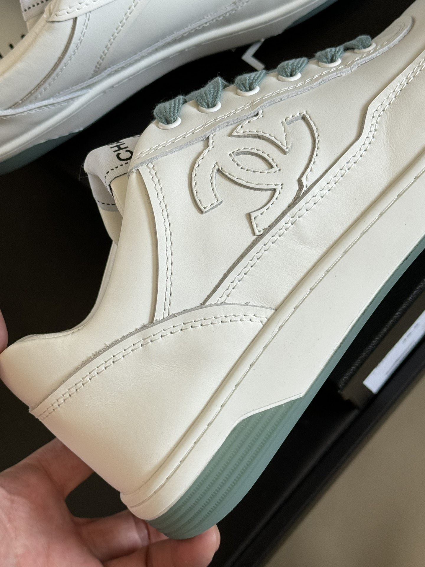 Bagsaaa Ch**el Sneakers G39978 White & Blue