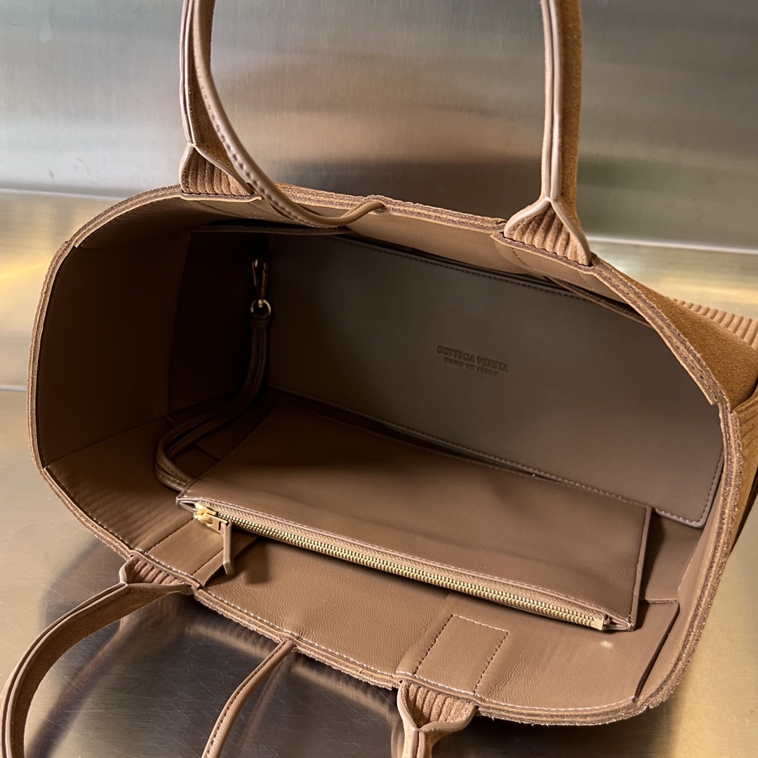 Bagsaaa B0tt*ga Ven*ta Small Arco Tote Bag Brown - 30x20x11.5 cm