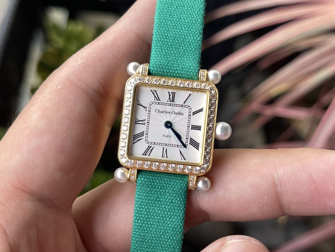 Bagsaaa Charles Oudin Green Watch