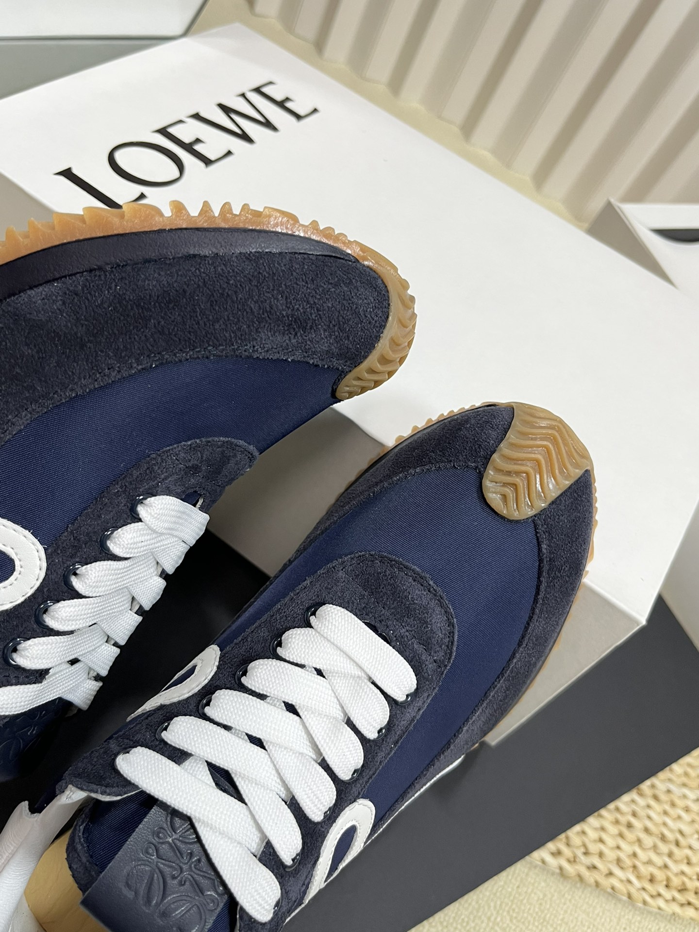 Bagsaaa L0ew* Sneakers 07