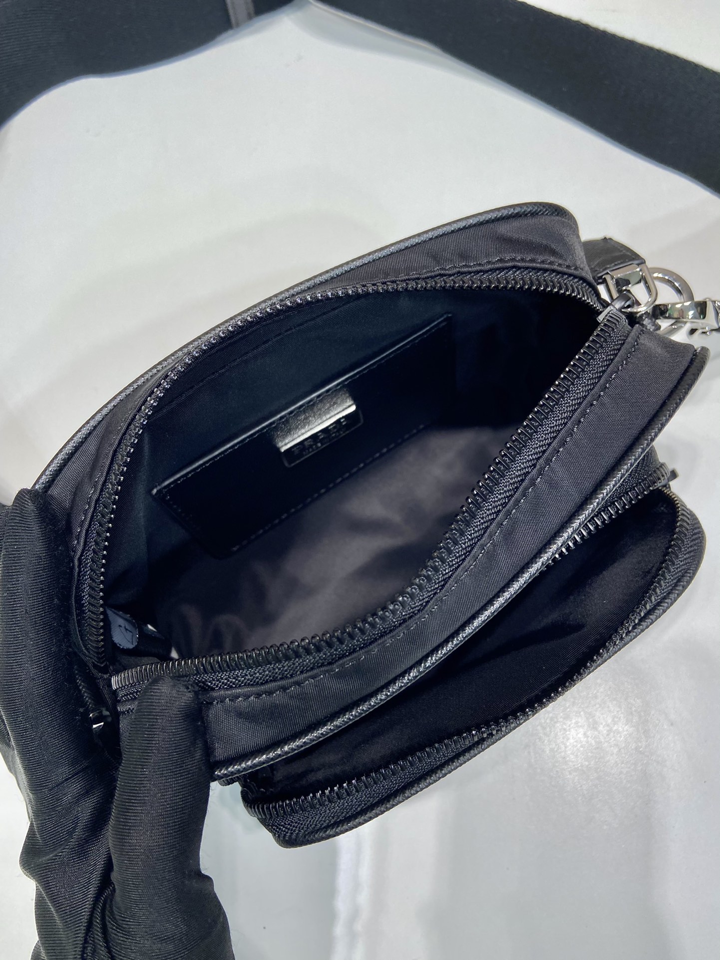 Bagsaaa Pra*a Re-Nylon And Brushed Leather Shoulder Bag Black - 18x11.5x5cm