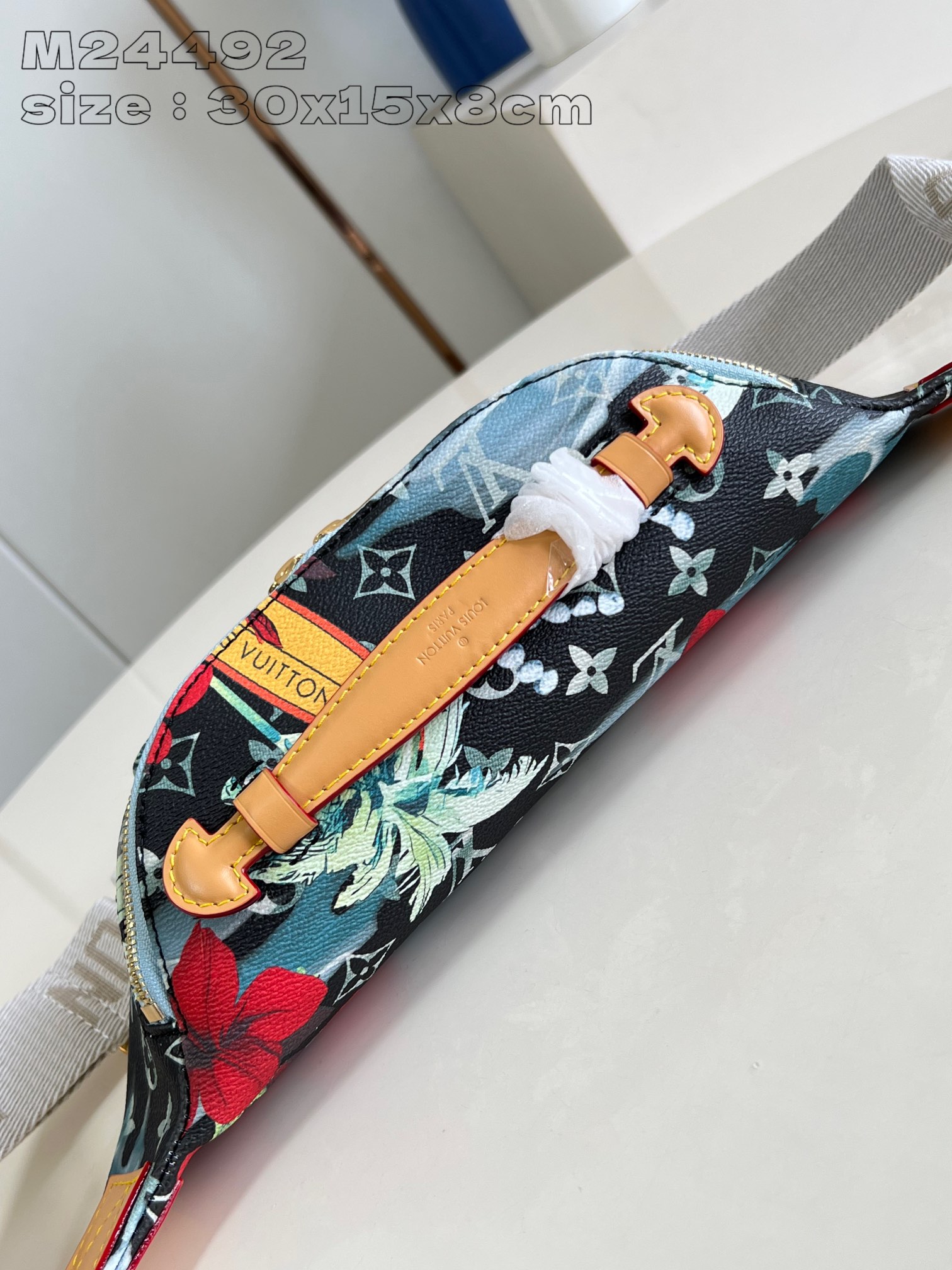 Bagsaaa L0vis Vvtt0n Rush Bumbag Blue - 30 x 15 x 8 cm