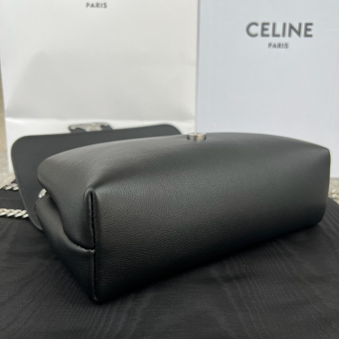 Bagsaaa Teen Ce1i*e Victoire Bag In S*pple Calfskin Black & Silver - 23.5 X 14 X 8 CM