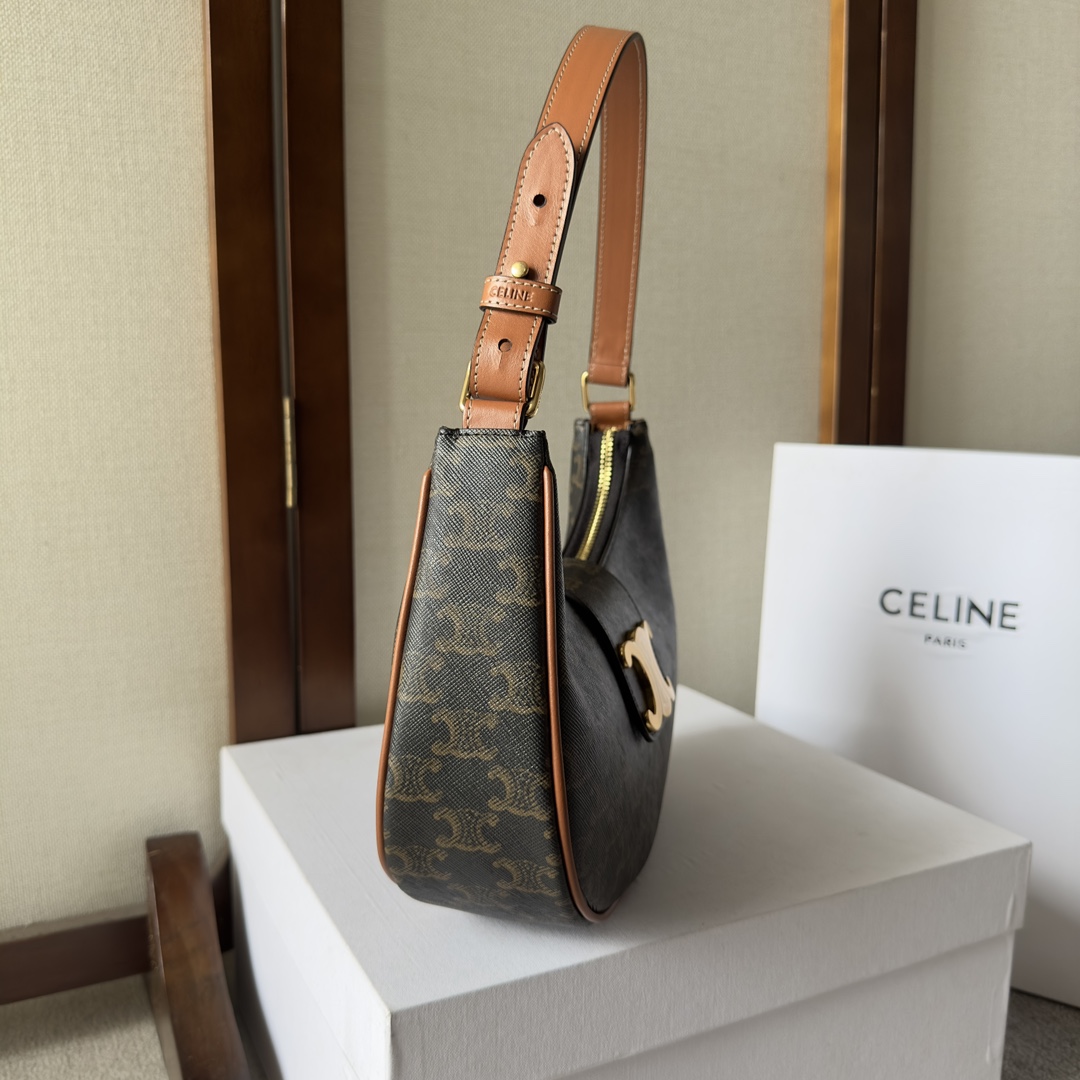Bagsaaa Ce1i*e Medium Ava Triomphe Bag In Triomphe Canvas and calfskin - 24.5 x 17 x 9 CM