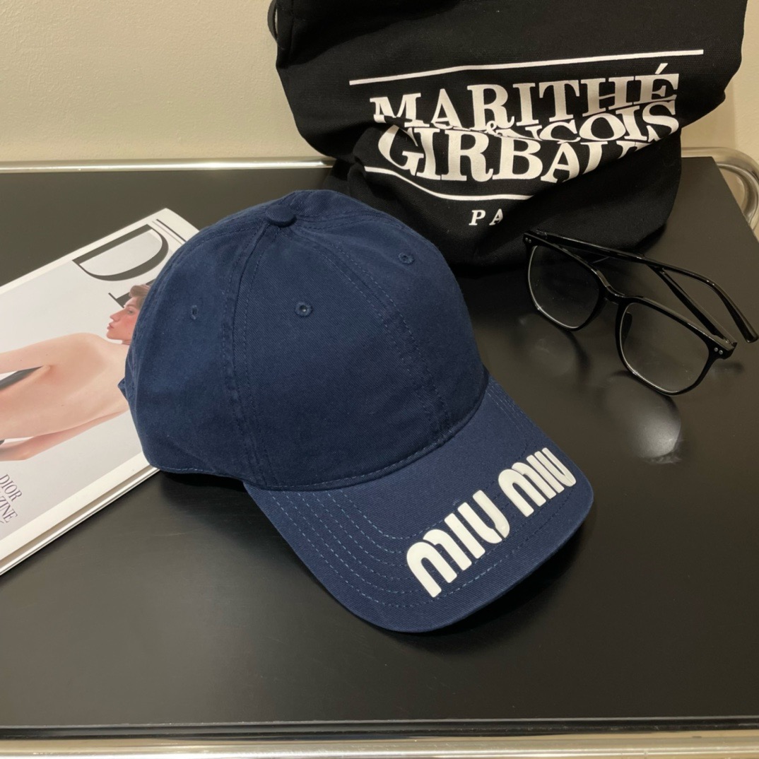 Bagsaaa M1um1u Hat 02