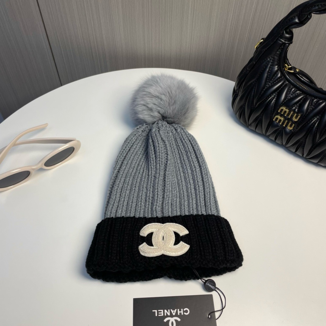 Bagsaaa Ch**el Wool Beanie