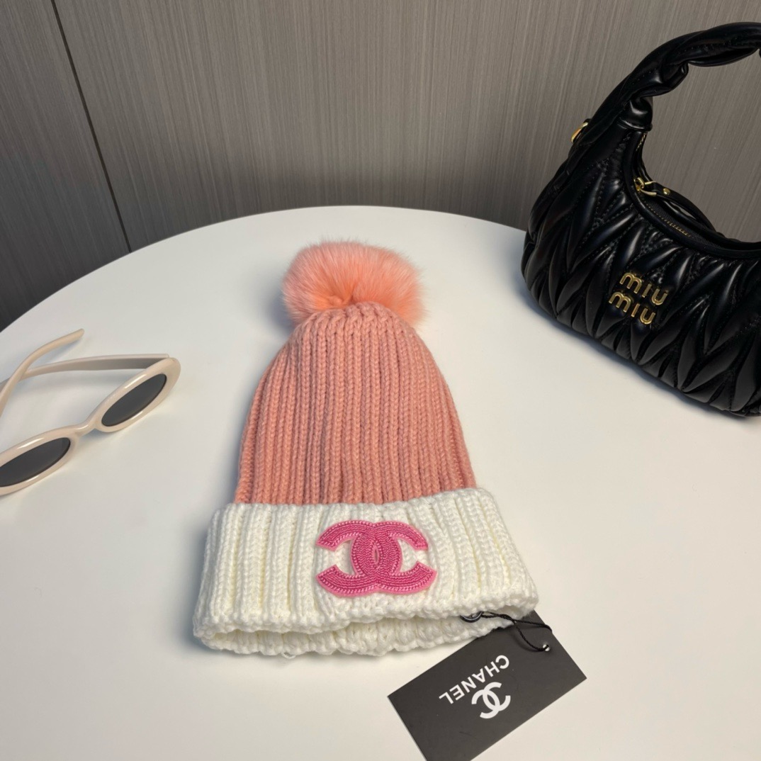 Bagsaaa Ch**el Wool Beanie 02