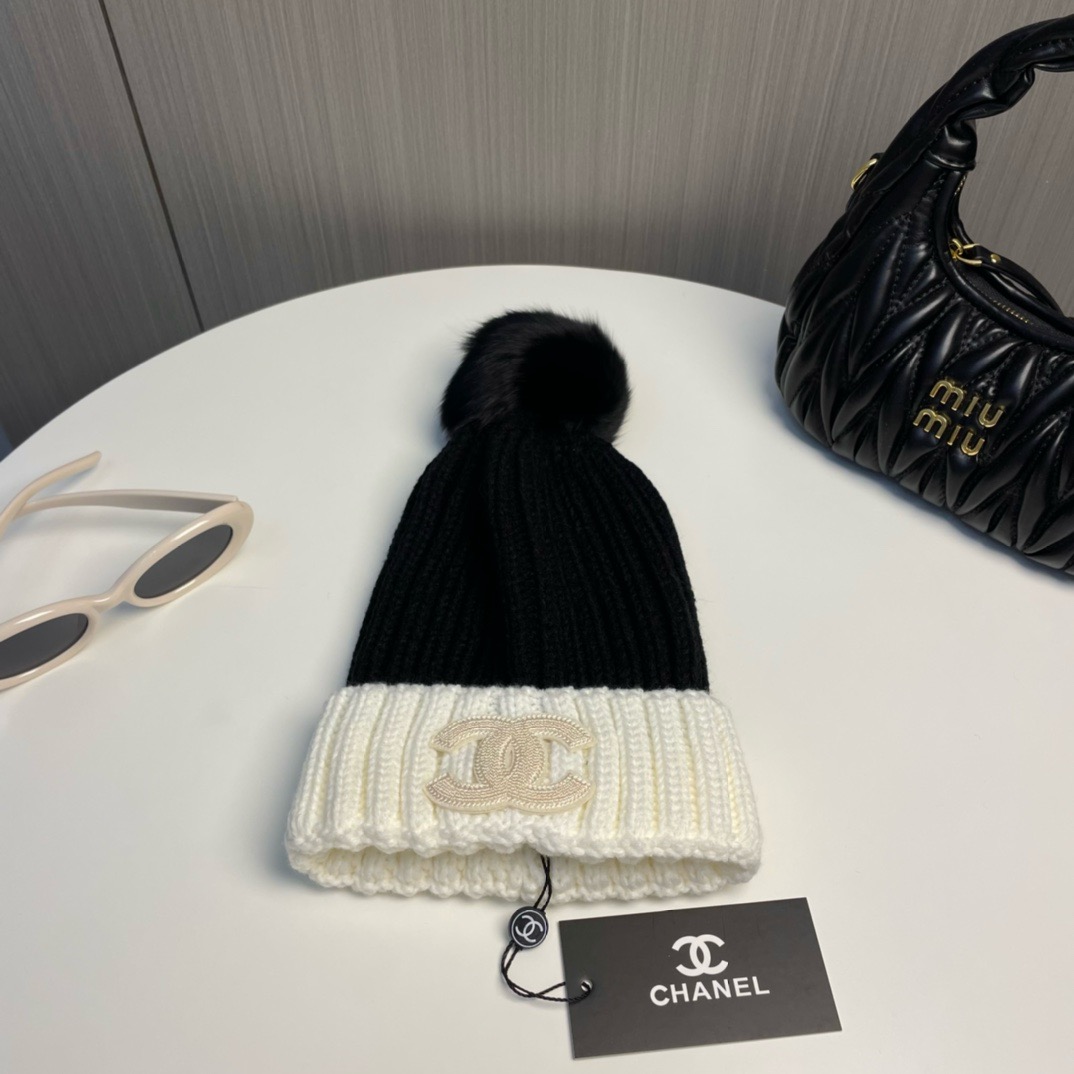 Bagsaaa Ch**el Wool Beanie 03
