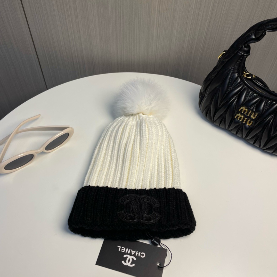 Bagsaaa Ch**el Wool Beanie 07