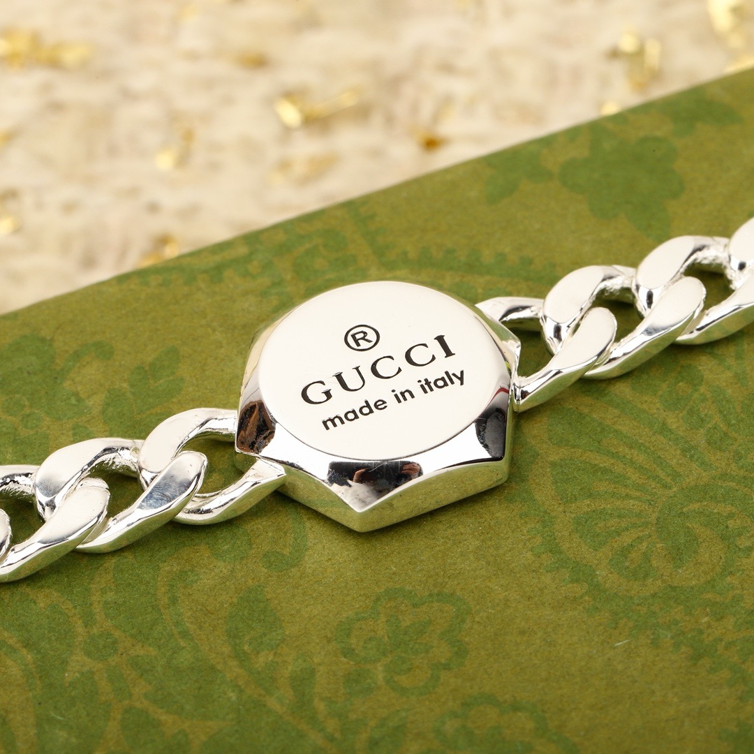 Bagsaaa Gvc*1 Bracelet 06