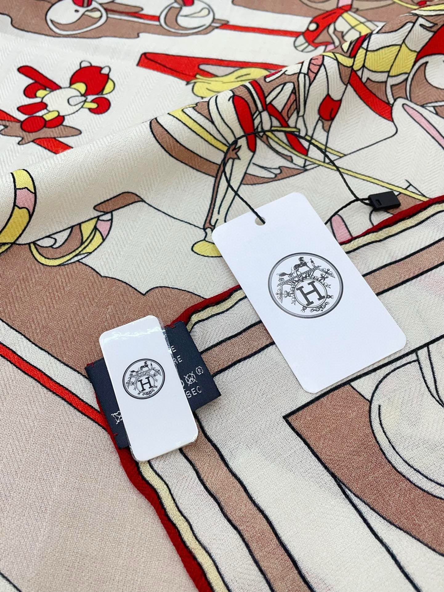 Bagsaaa H**me5 Scarf 01