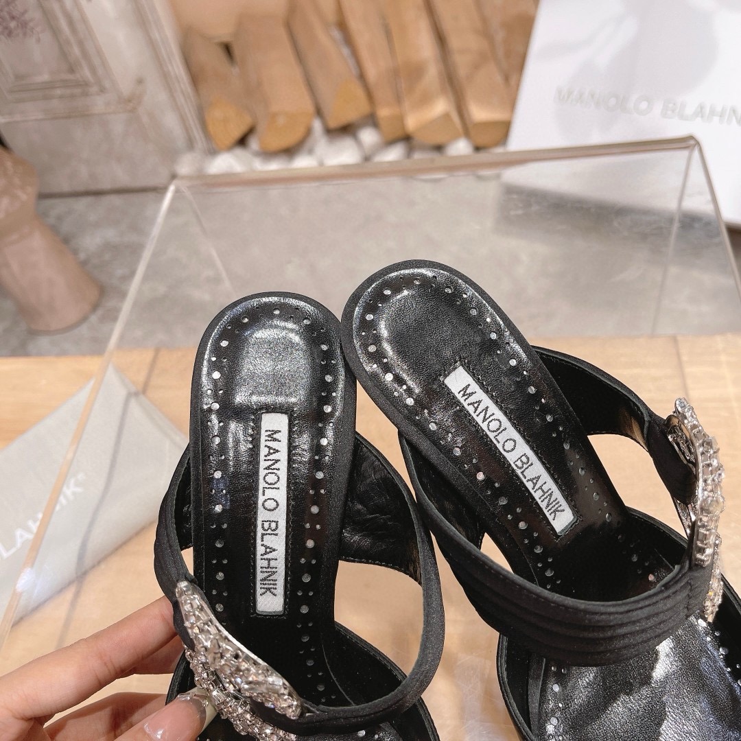Bagsaaa Man010 B1ahn*k Heels 04