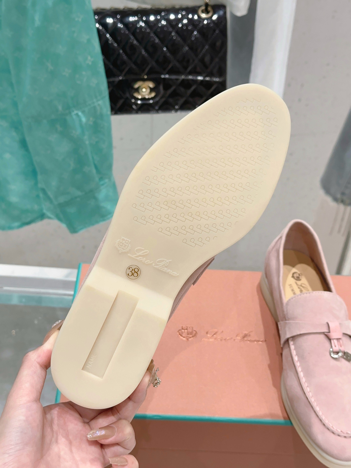 Bagsaaa L0r0 P1ana Summer Charms Walk Moccasin Pink Suede