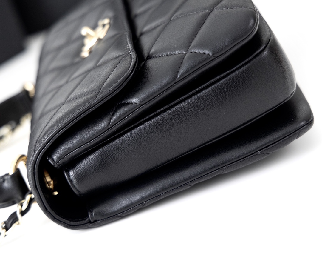Bagsaaa Ch**el Trendy CC Flap Bag With Top Handle A92236 - 17 × 25 × 12 cm
