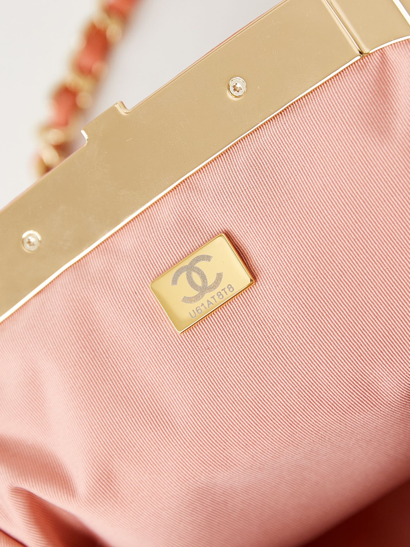 Bagsaaa Ch**el Clutch Lambskin Coral AS4717 - 16 × 24 × 8 cm