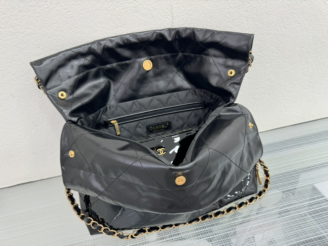 Bagsaaa Ch**el 22 Small Handbag Black Calfskin & Patent AS3260 - 35 × 37 × 7 cm
