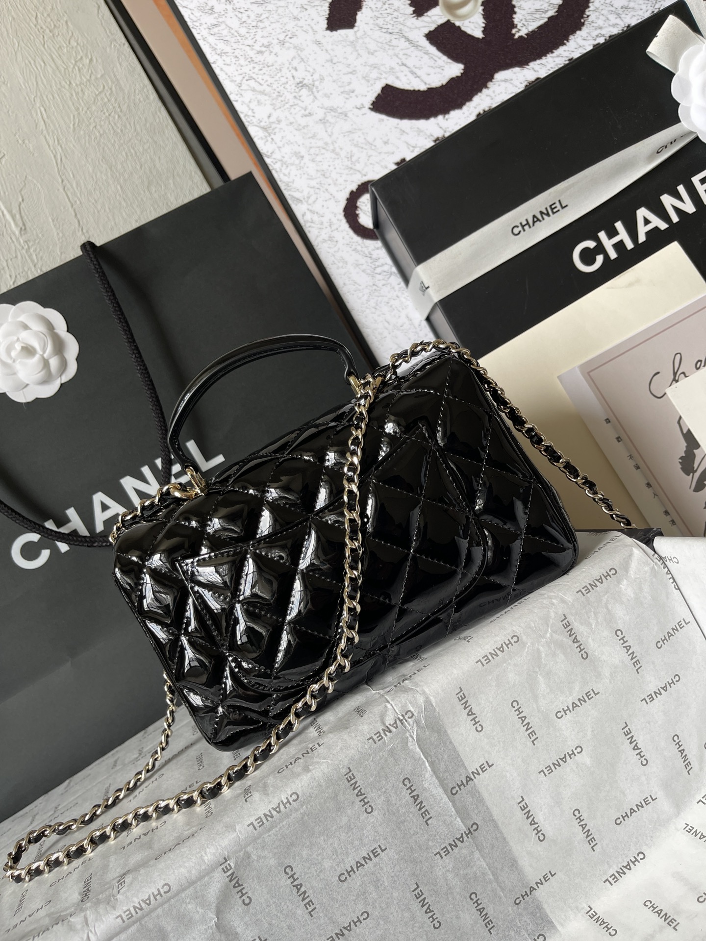 Bagsaaa Ch**el Mini Classic Handbag With Top Handle AS2431 Black Patent - 12 × 20 × 6 cm