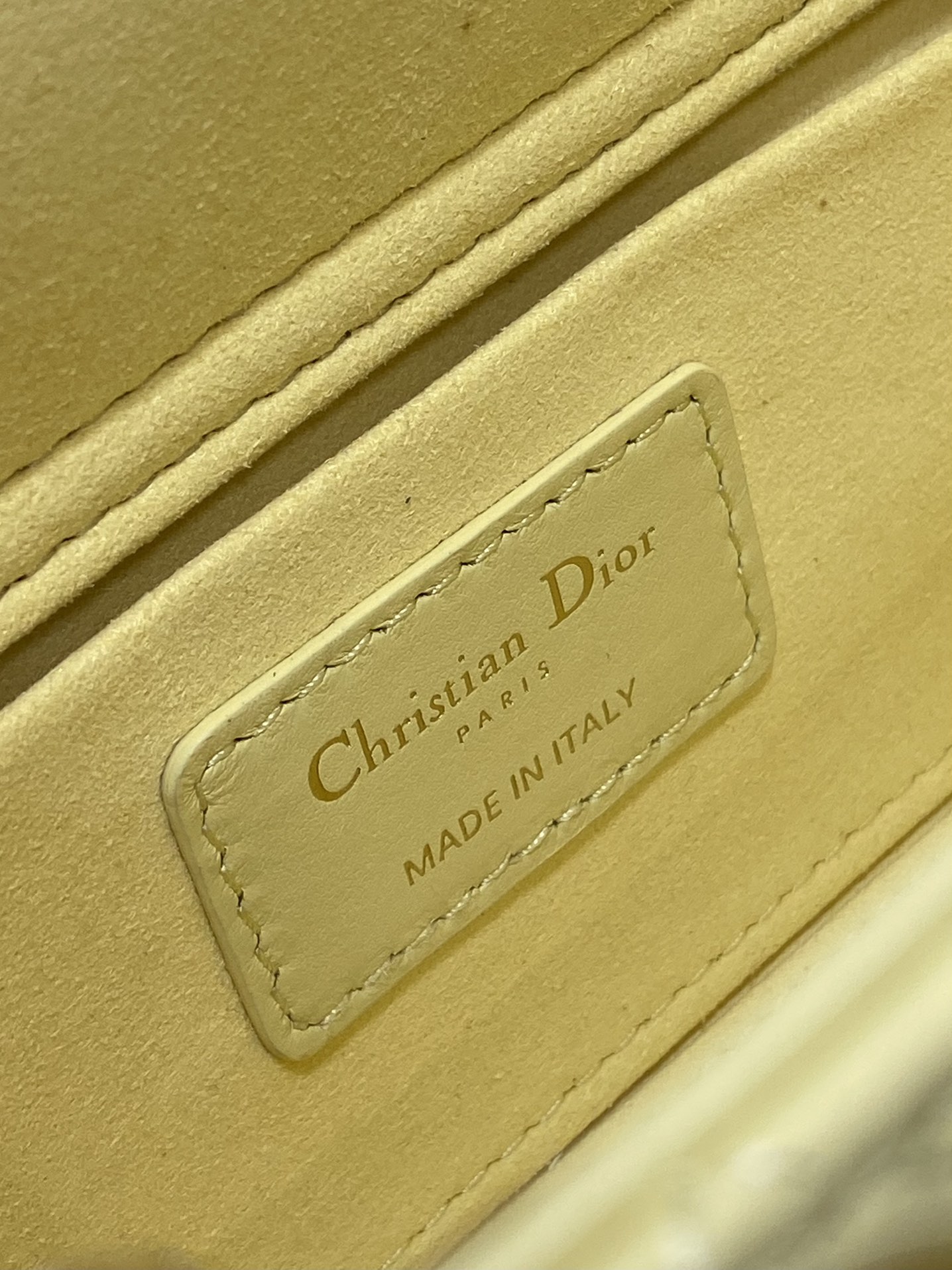 Bagsaaa D10r Small Lady D-Joy Bag Yellow Cannage Lambskin - 22 x 12 x 6 cm