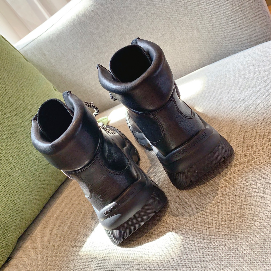 Bagsaaa L0vis Vvtt0n Ruby Flat Ranger Black