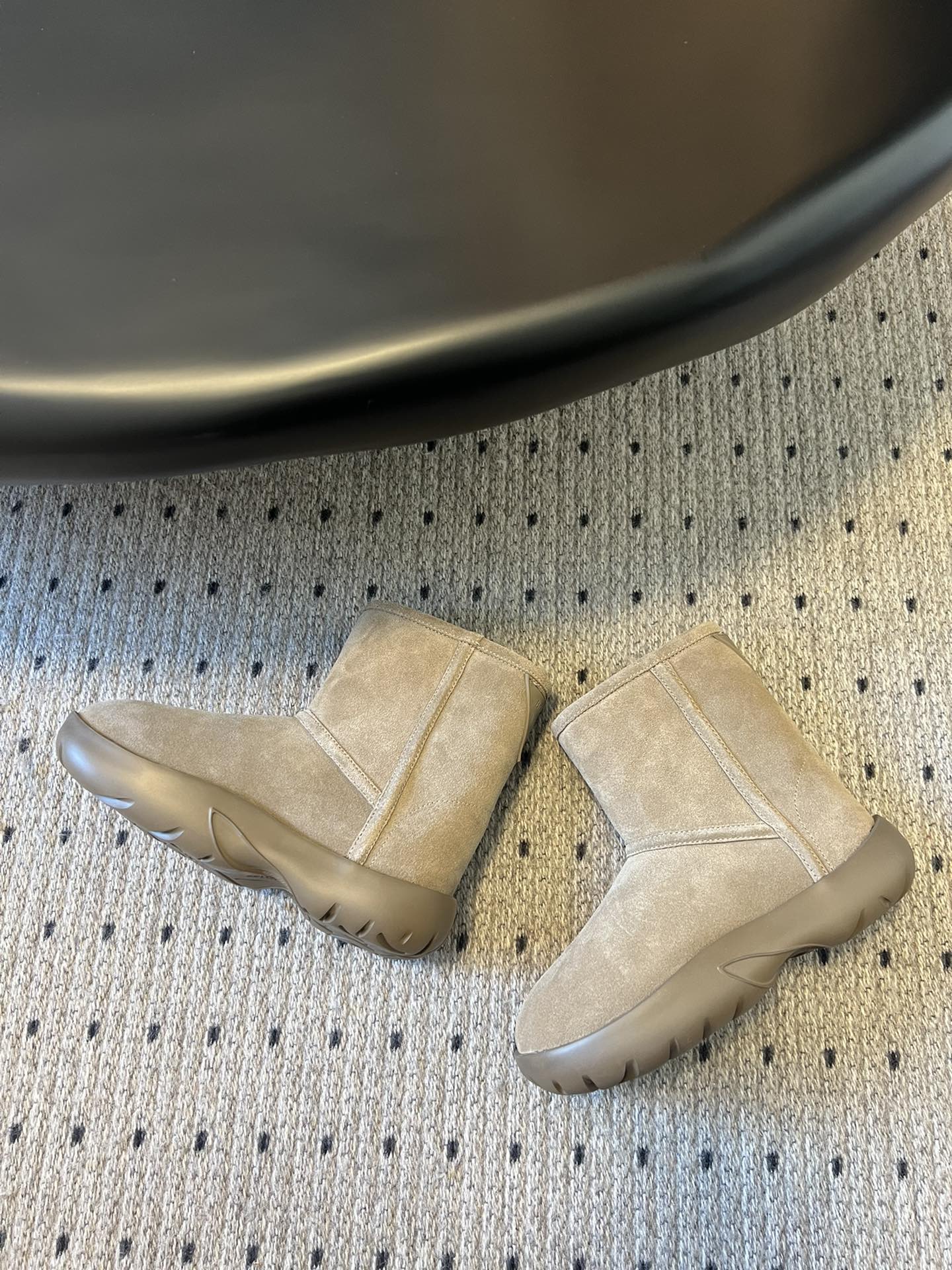 Bagsaaa B0tt*ga Ven*ta Snap Ankle Boot Beige