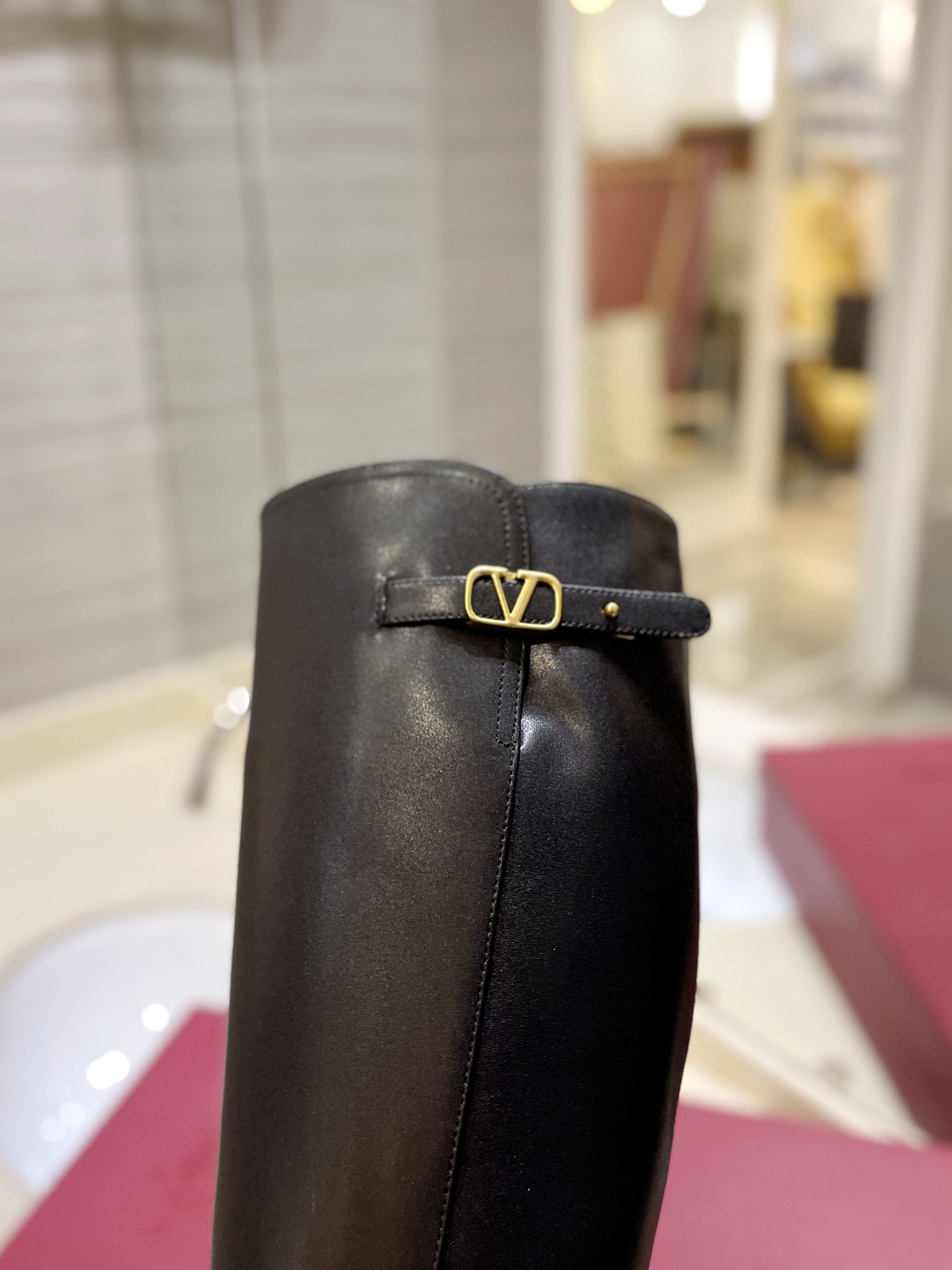 Bagsaaa Va1e*ntin0 Vlogo Signature Calfskin Boot Black 70mm