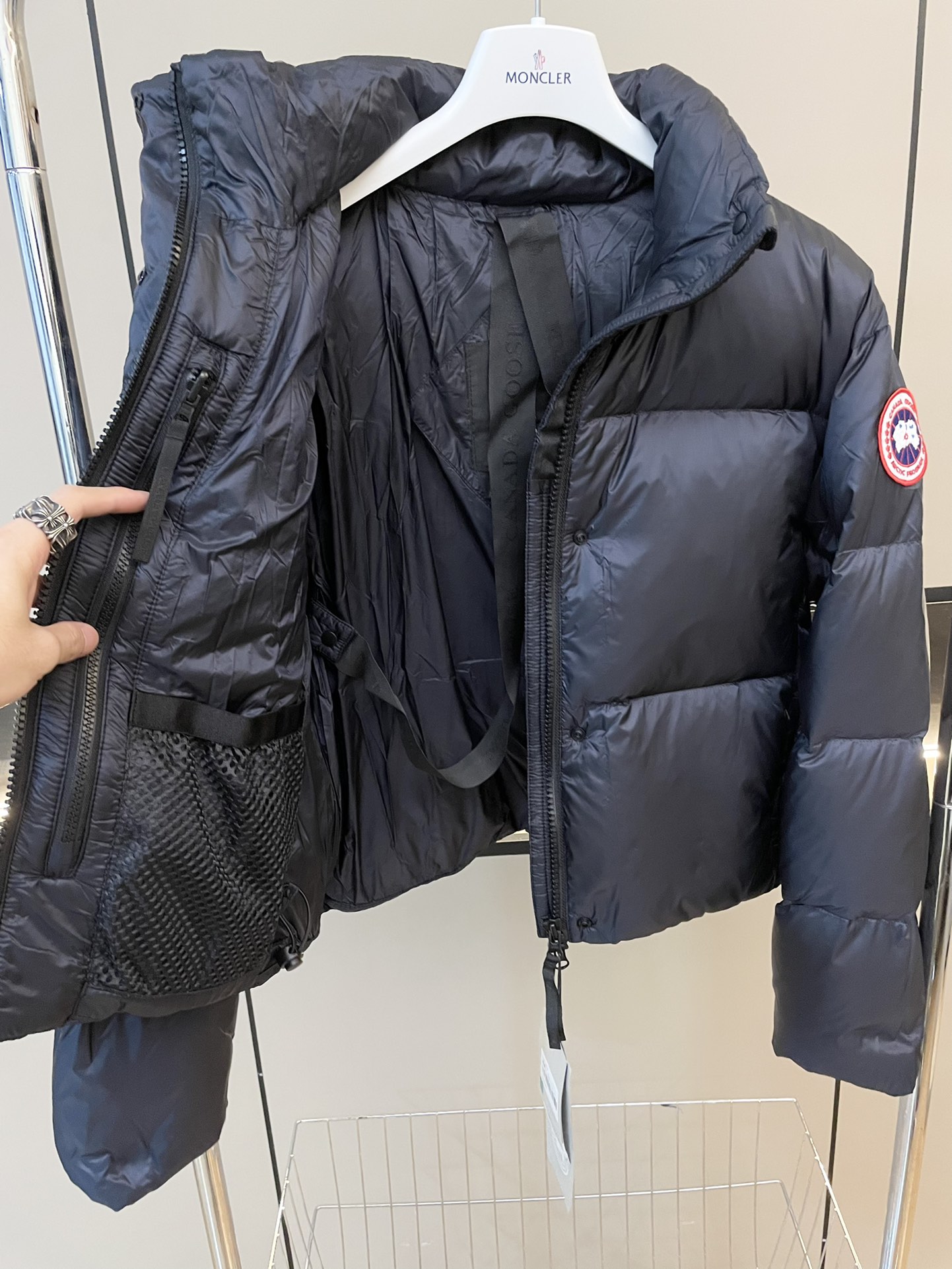 Bagsaaa Can*a G00se Cypress Cropped Puffer Black