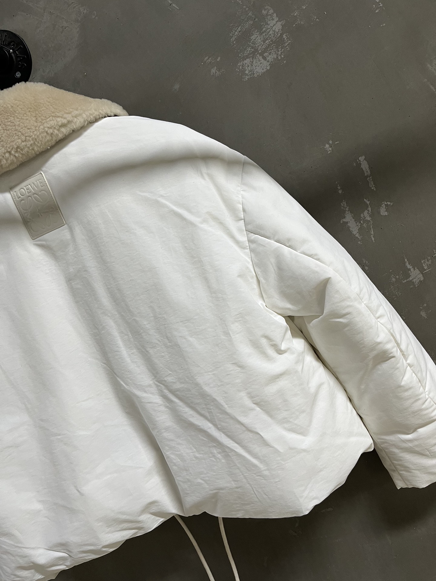 Bagsaaa L0ew* Puffer jacket in technical cotton blend ivory