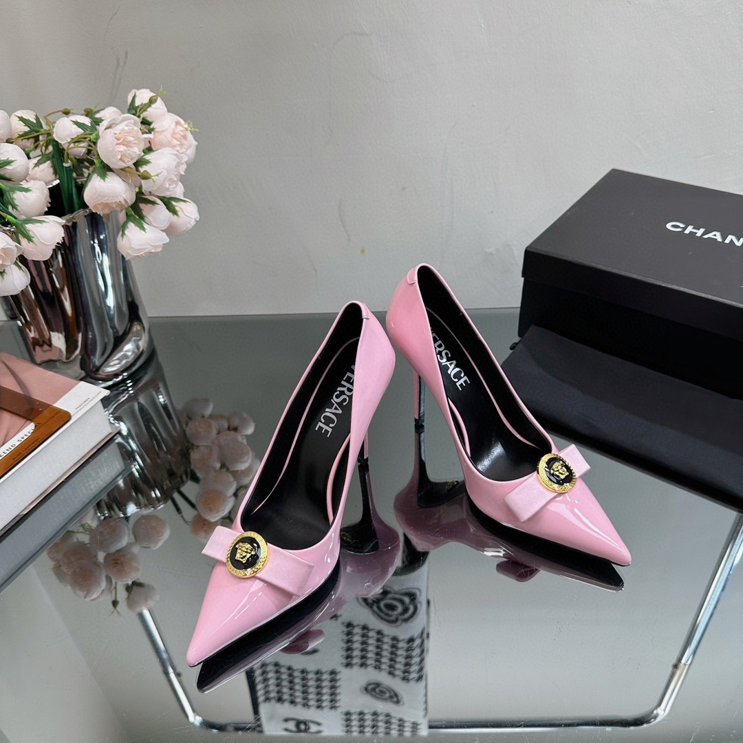 Bagsaaa Versace Gianni Ribbon Patent Pumps Pink 85 mm