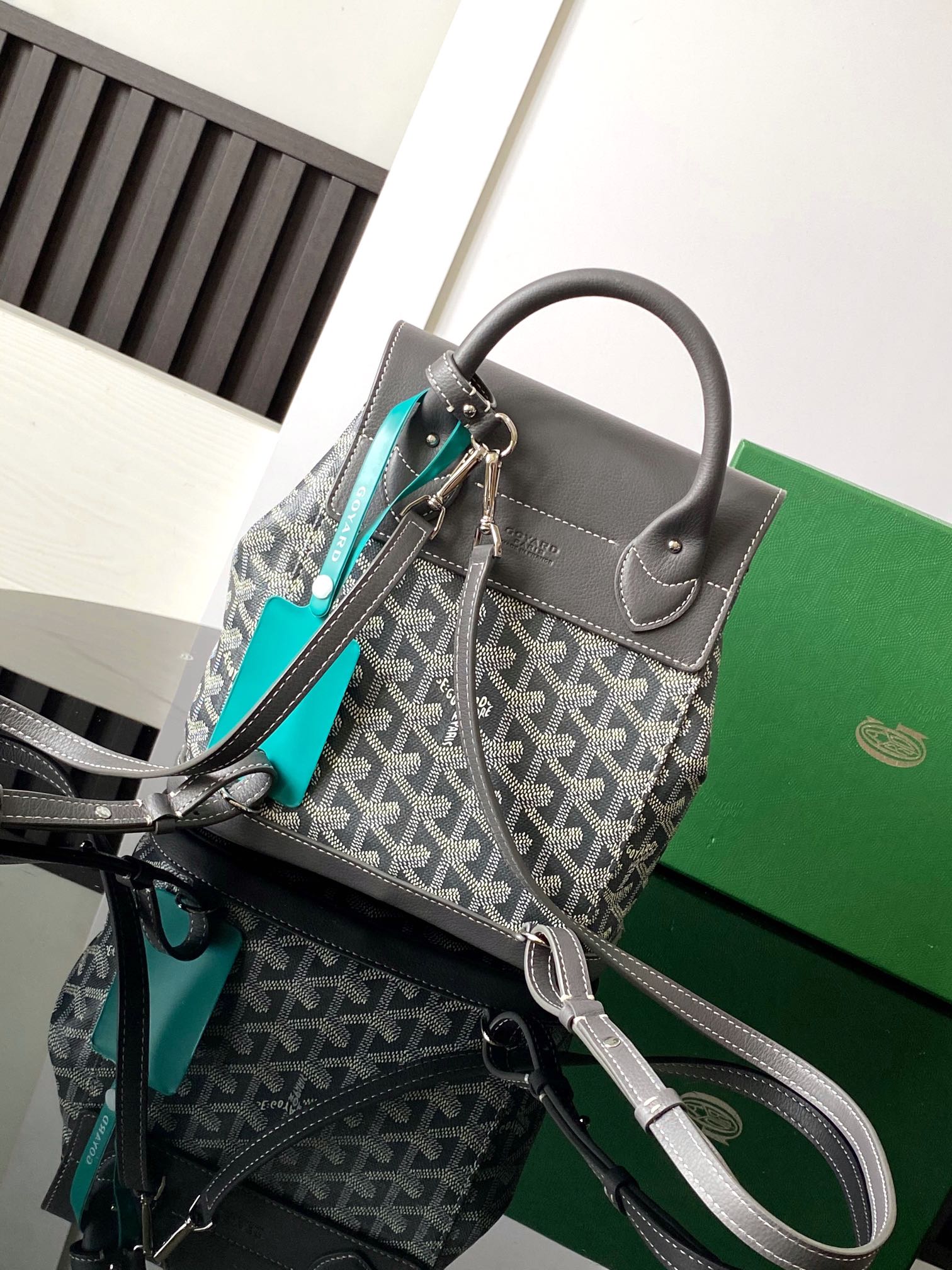 Bagsaaa G09ard Alpin Mini Backpack Gray - 23 x 9.5 x 19 cm