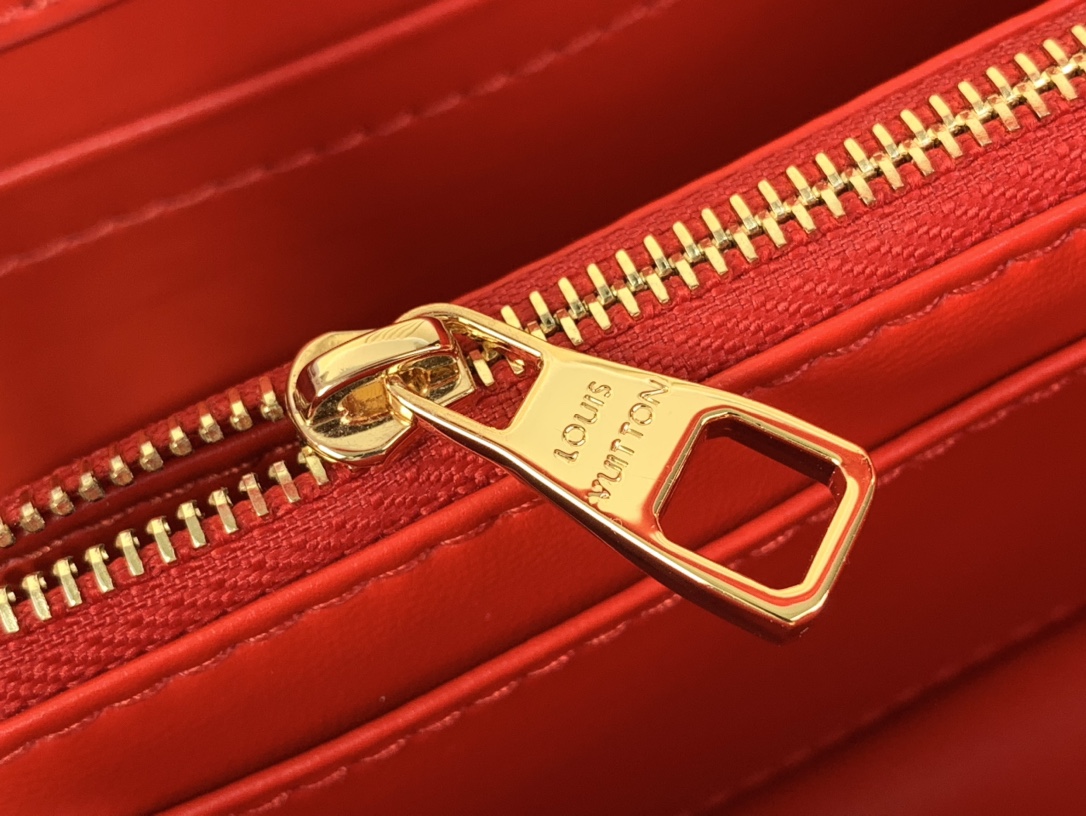 Bagsaaa L0vis Vvtt0n M25332 Capucines East-West Mini Red - 22 x 12 x 8 cm