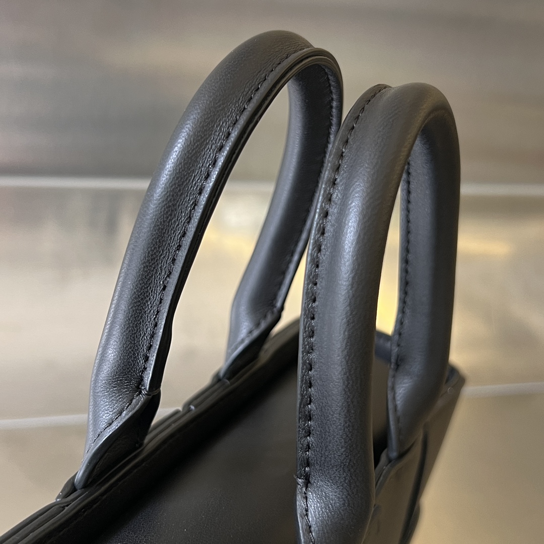 Bagsaaa B0tt*ga Ven*ta East-West Arco Tote 776778 Black - 22cm