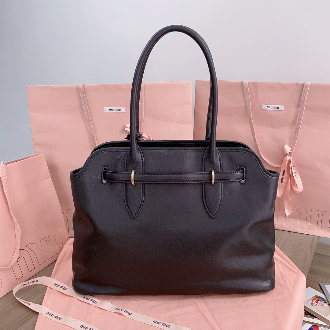 Bagsaaa M1um1u Aventure nappa leather bag 5BG291 black - 40cm