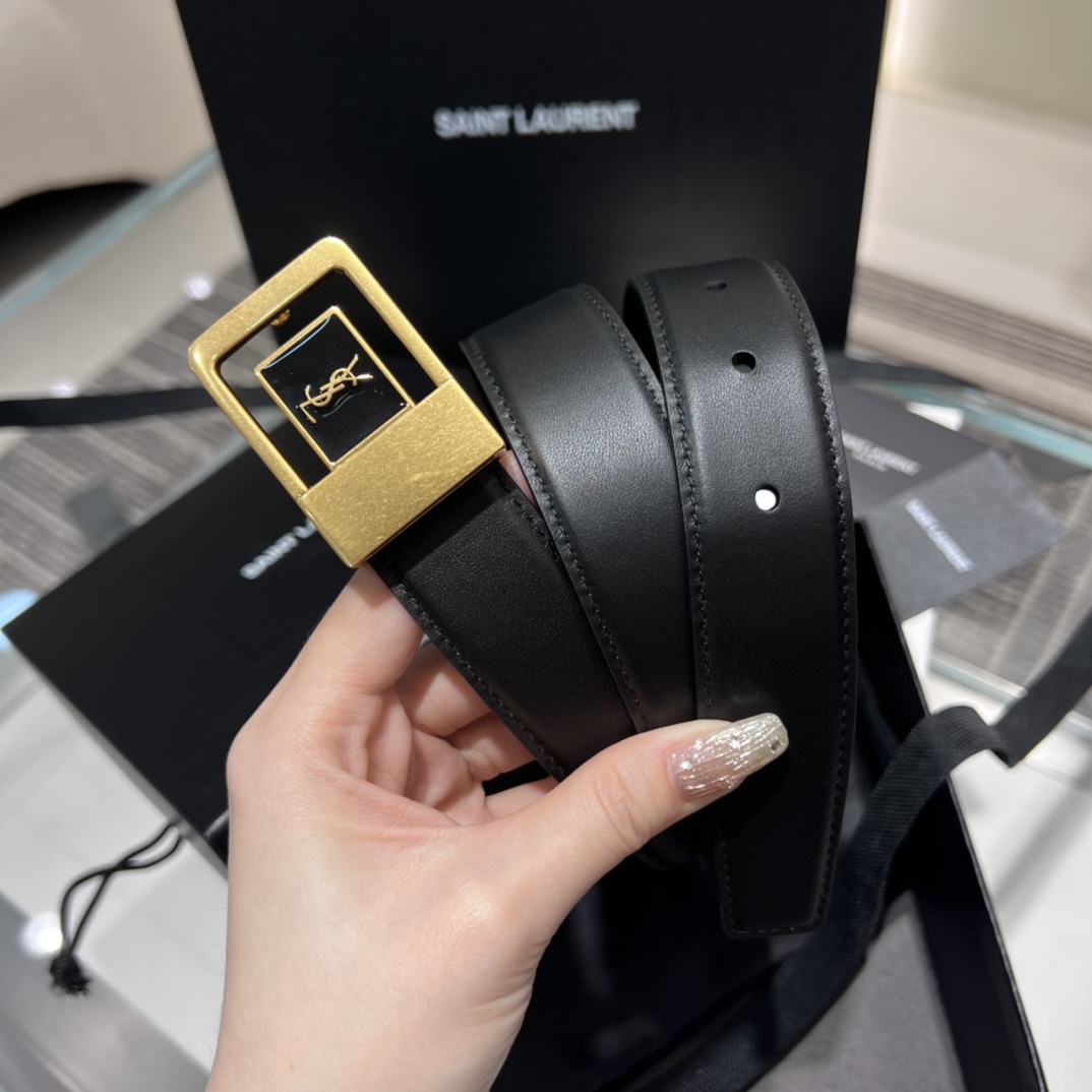 Bagsaaa Y51 la 66 buckle belt in lacquered leather black 3m