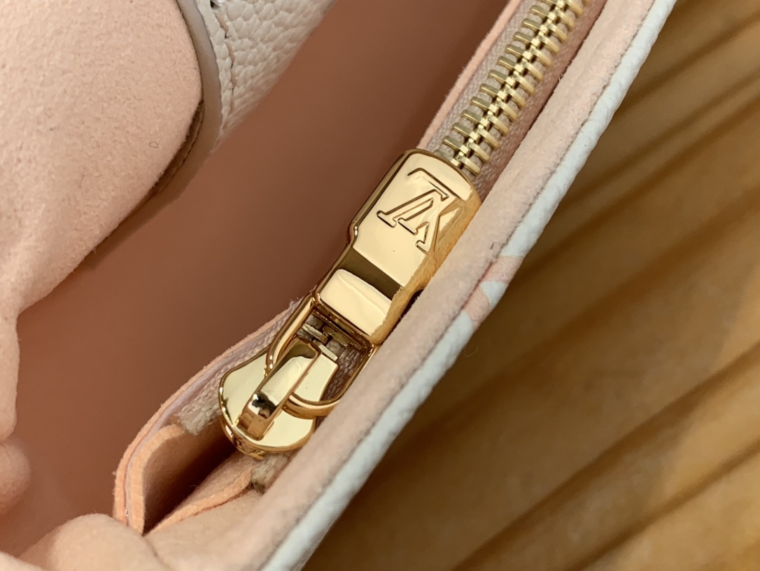 Bagsaaa L0vis Vvtt0n M83026 Wallet on Chain Ivy Latte White / Chamallow Pink - 23.5cm