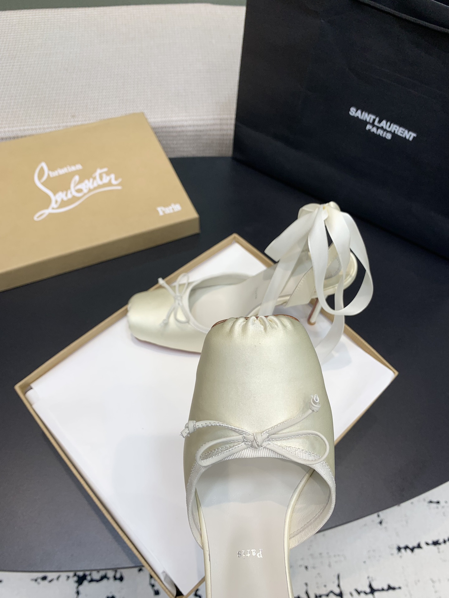 Bagsaaa Chr1st1an Louboutin Cassia Lace Up White - 10cm