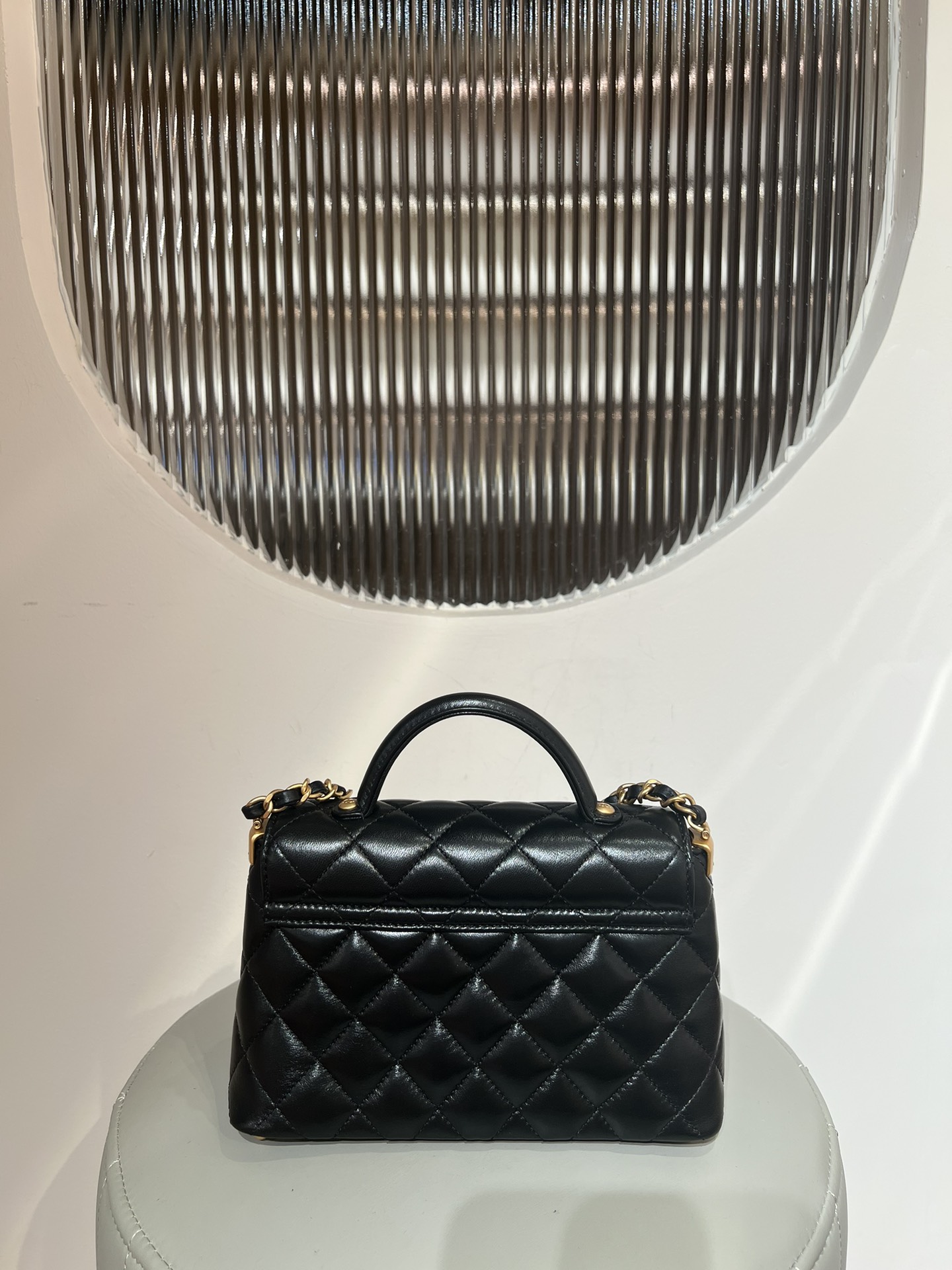 Bagsaaa Ch**el Small Flap Bag with Top Handle AS5355 black - 22cm