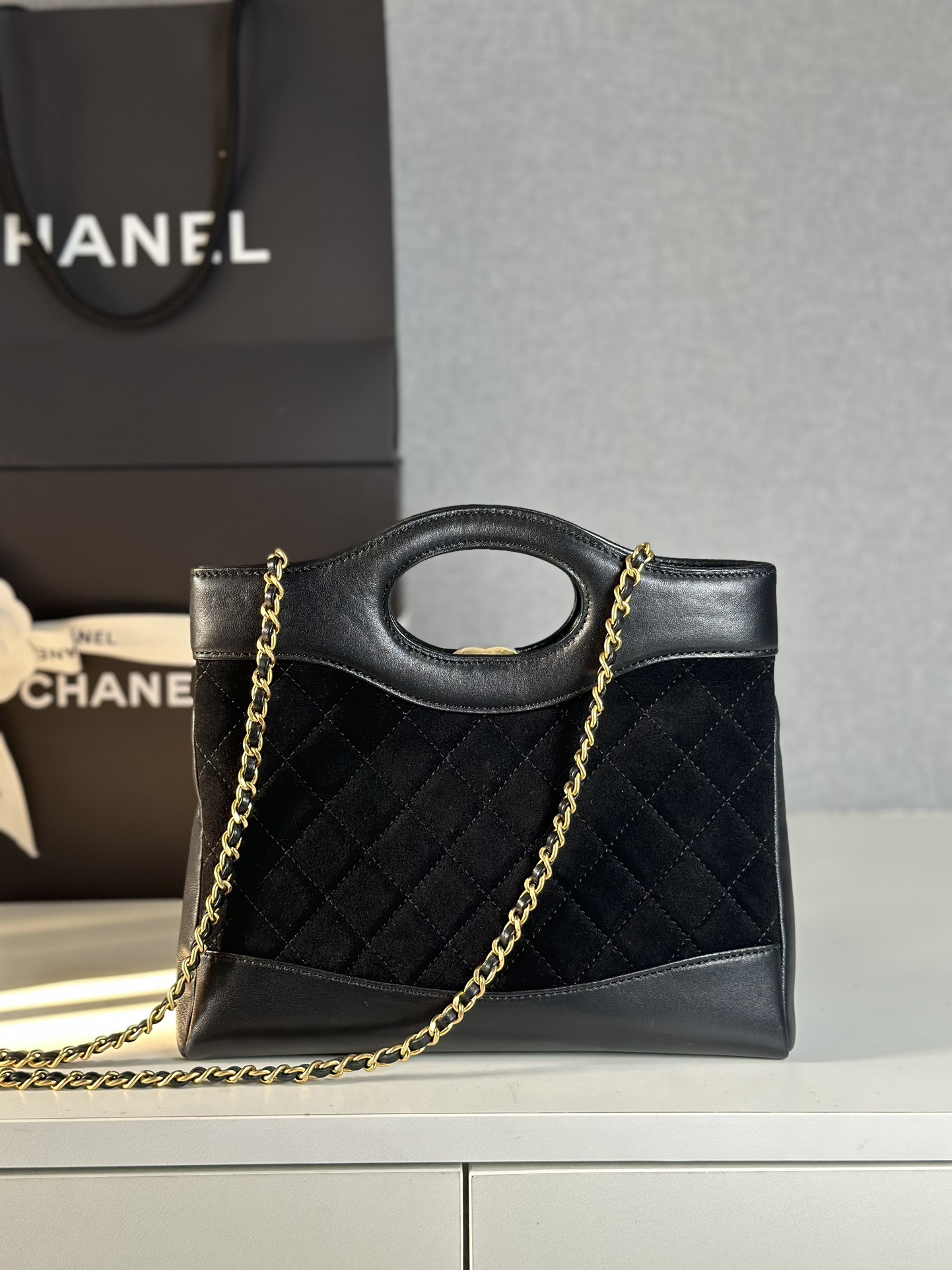 Bagsaaa Ch**el 31 Mini Shopping Bag Black Suede AS4133 Black - 23cm