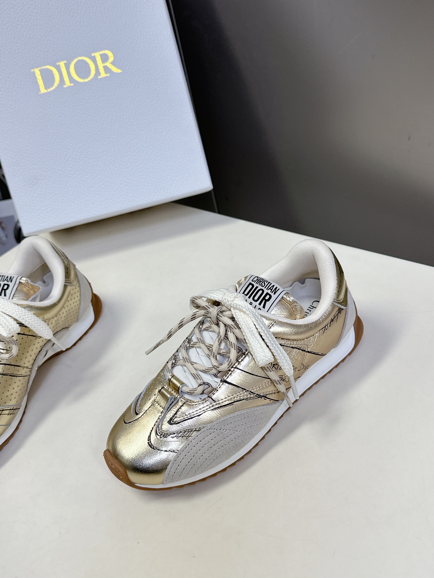 Bagsaaa D10r D-Sketch Sneaker Gold-Tone Crinkled Lambskin and Laminated Calfskin